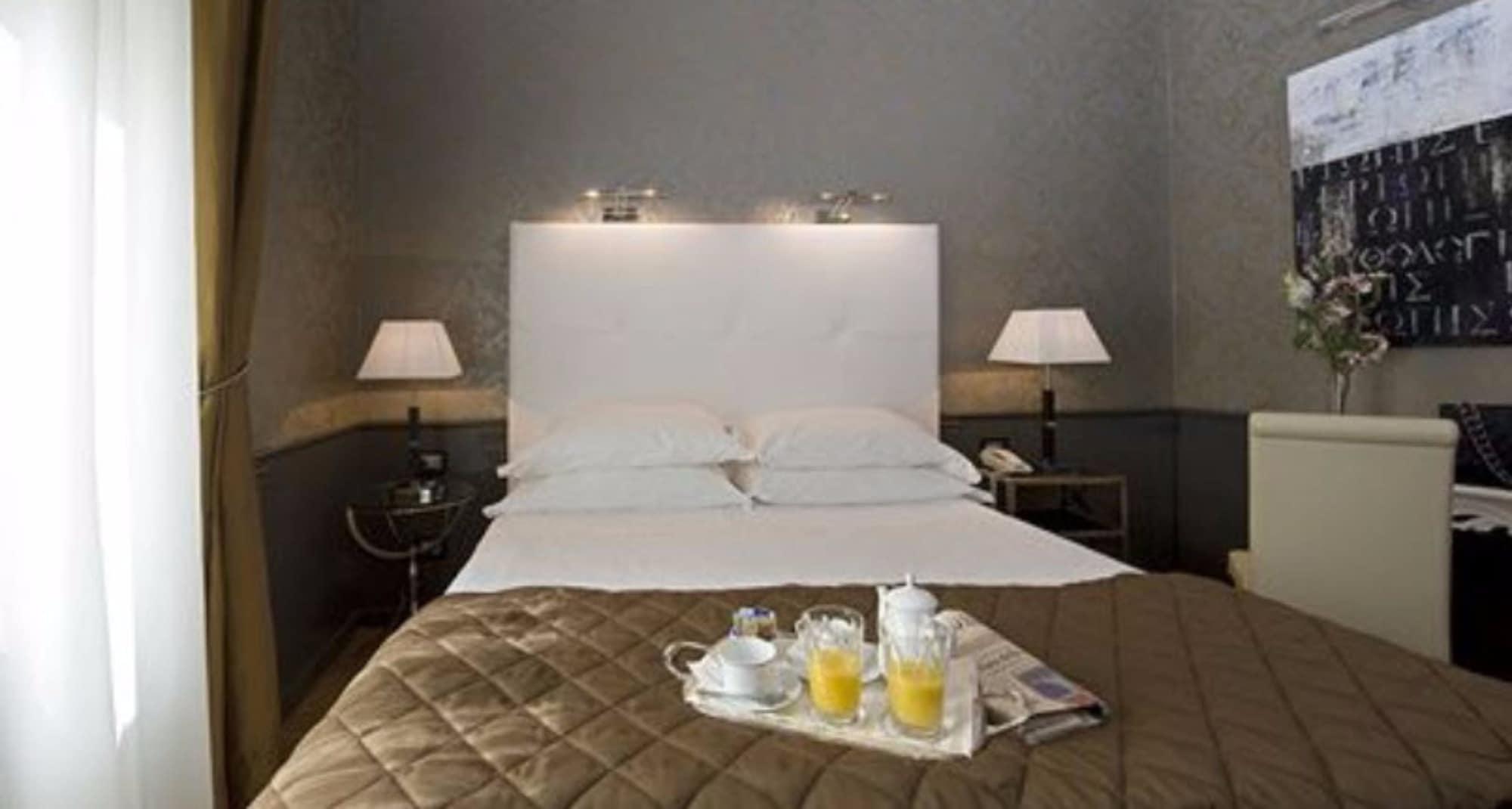 Duca D'Alba Hotel - Chateaux & Hotels Collection Рим Екстериор снимка