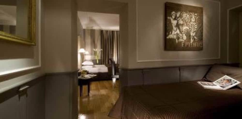 Duca D'Alba Hotel - Chateaux & Hotels Collection Рим Екстериор снимка