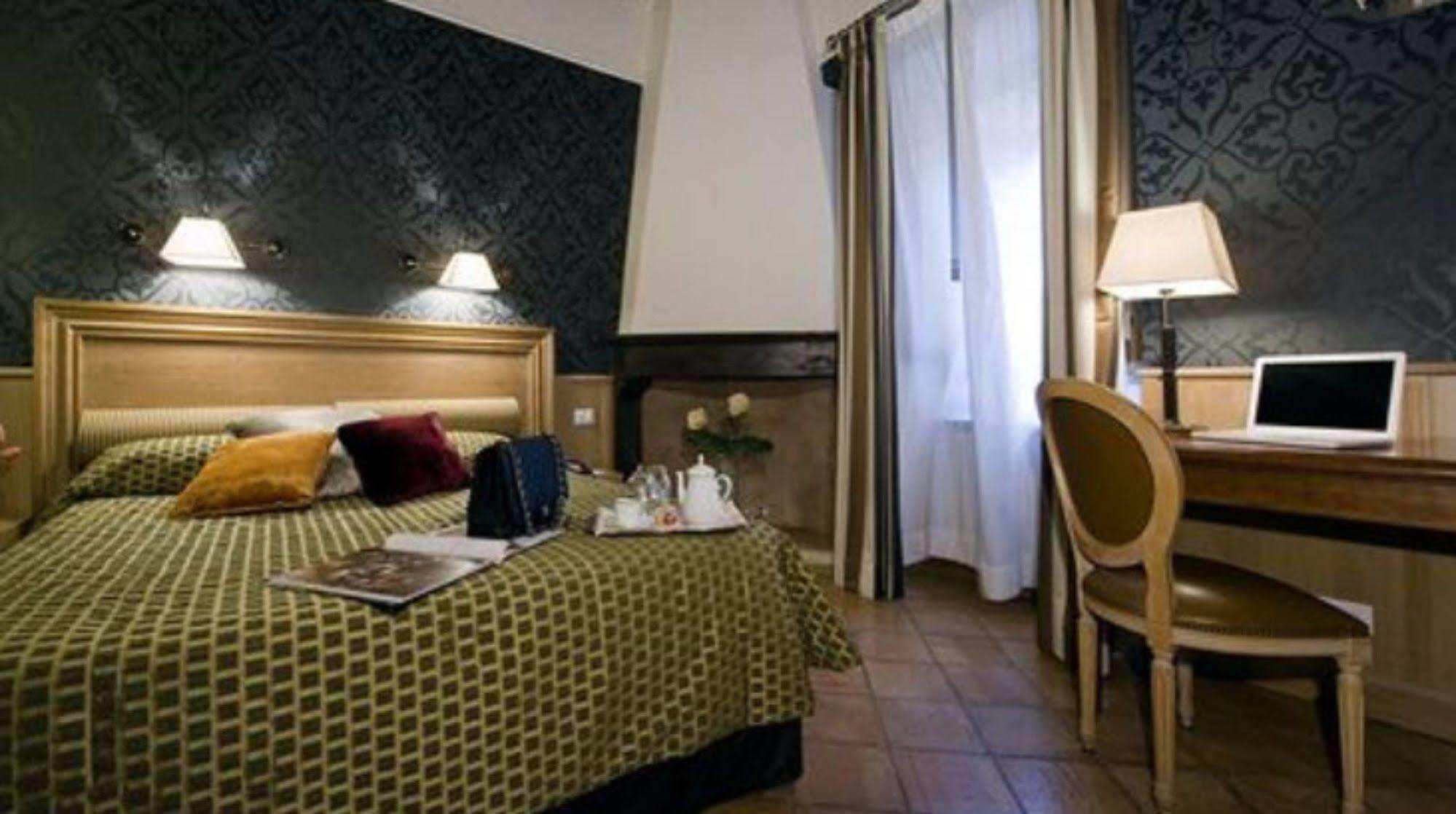 Duca D'Alba Hotel - Chateaux & Hotels Collection Рим Екстериор снимка